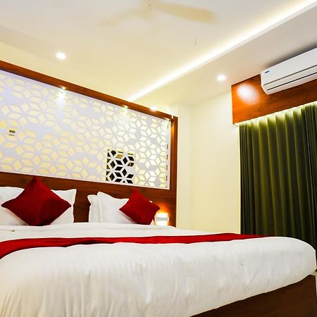 Hotel 24Inn Residency Pathanamthitta Exterior photo