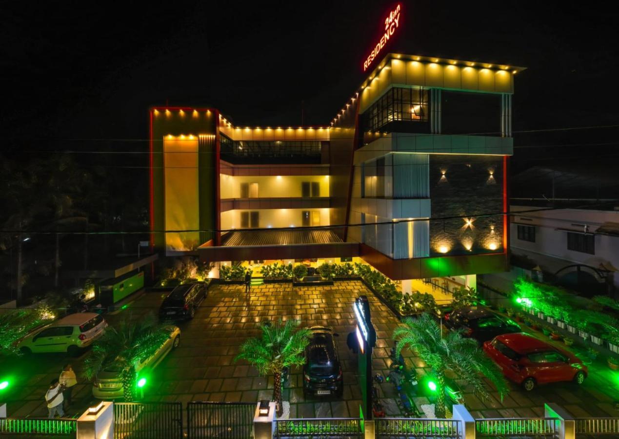 Hotel 24Inn Residency Pathanamthitta Exterior photo