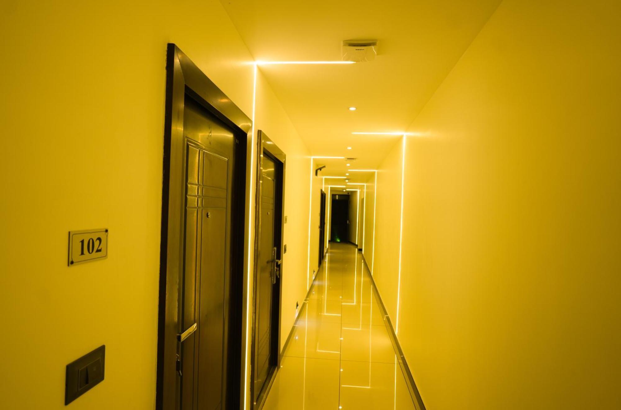 Hotel 24Inn Residency Pathanamthitta Exterior photo